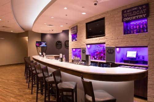 Bluemont Hotel image 25