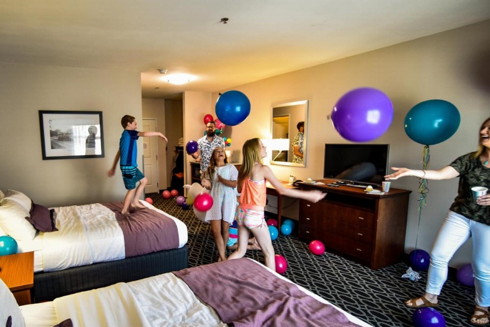 Bluemont Hotel Image 43