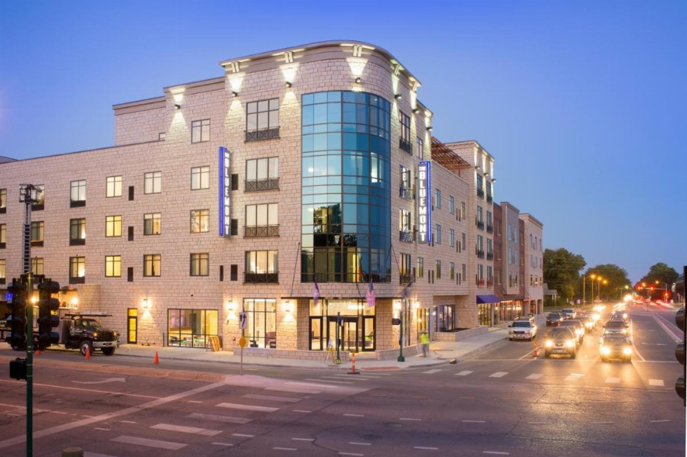 Bluemont Hotel Image 48